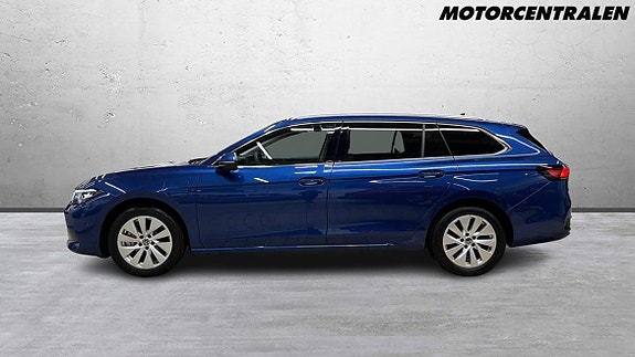 Volkswagen Passat 4 of 5