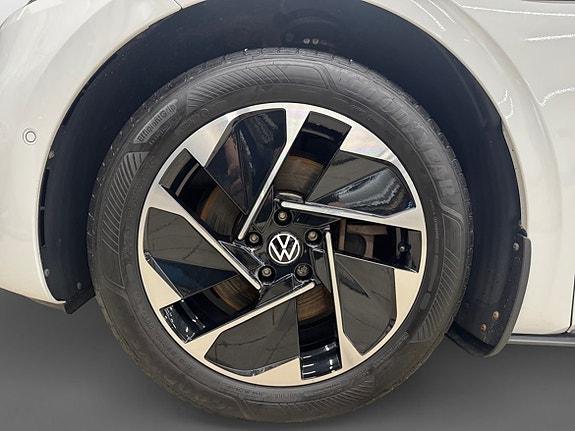 Volkswagen ID.3 4 of 5