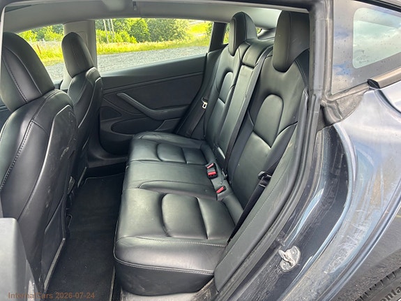 Tesla Model 3 22 of 28