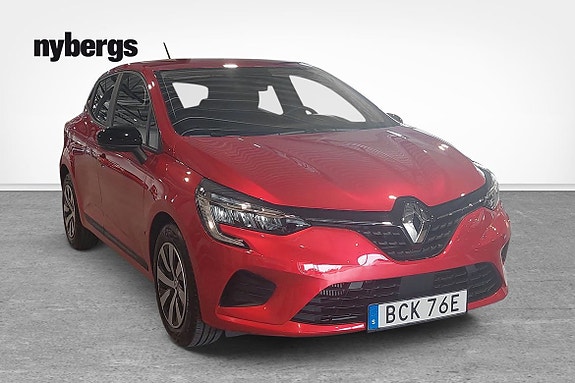 Renault Clio 6 of 10
