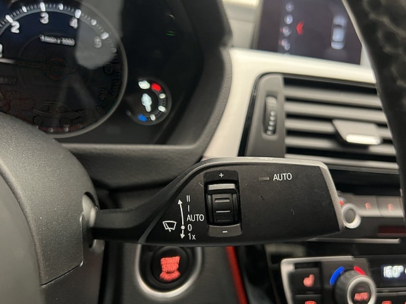 BMW 320 17 of 30