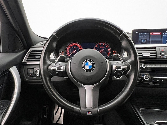 BMW 320 14 of 30