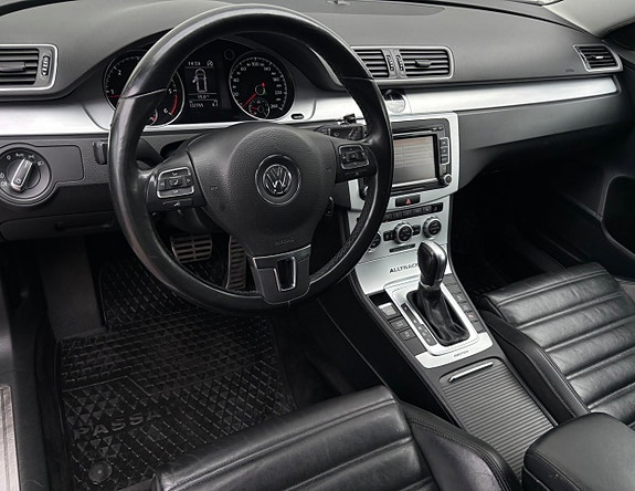 Volkswagen Passat Alltrack 6 of 18