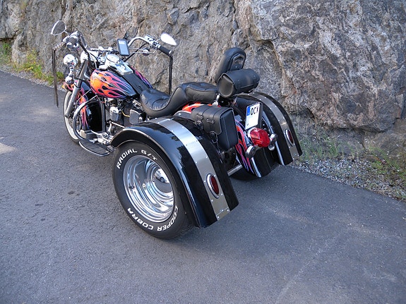 Harley-Davidson FXSTC OMB 4 of 6