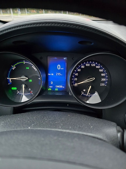 Toyota C-HR 15 of 17