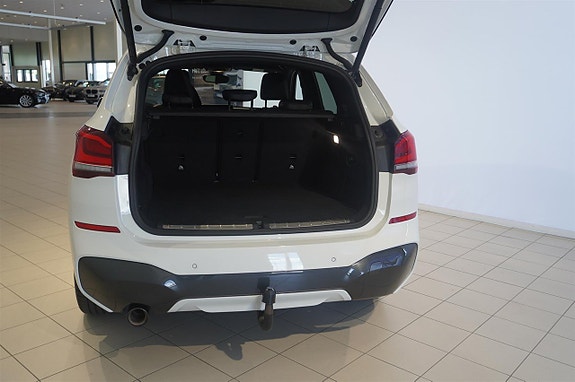 BMW X1 5 of 5