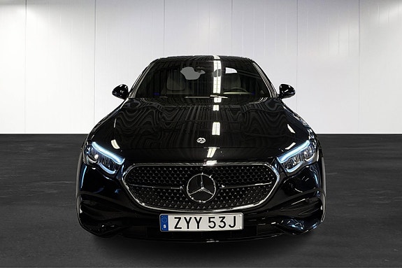 Mercedes-Benz E300 de 5 of 5