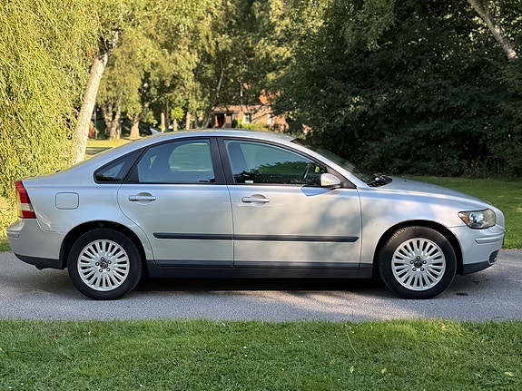 Volvo S40 6 of 8