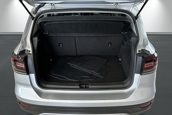 Volkswagen T-Cross 16 of 20