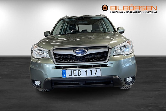Subaru Forester 2 of 5