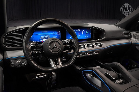 Mercedes-Benz GLE53 6 of 13