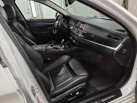 BMW 520d 6 of 27