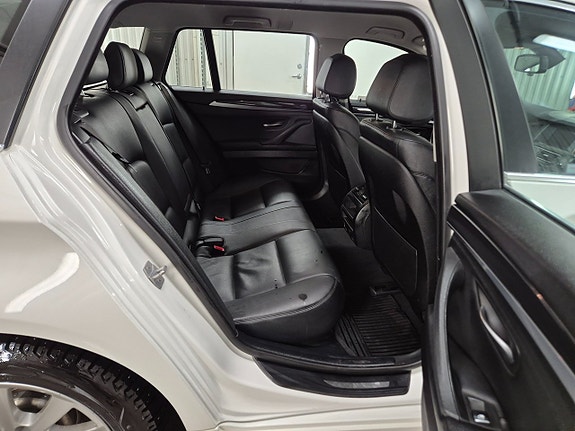 BMW 520d 12 of 27