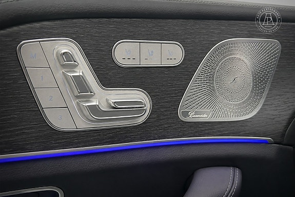 Mercedes-Benz GLE53 9 of 11