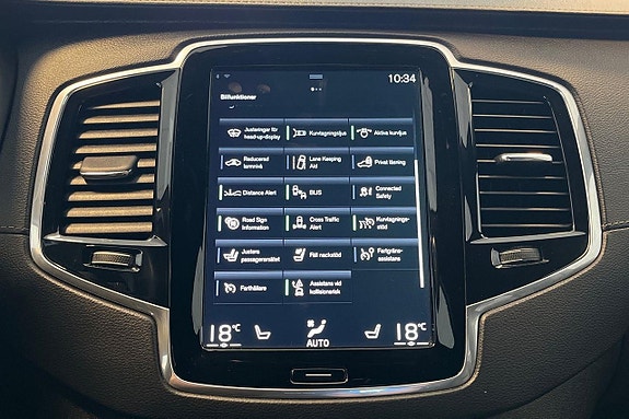 Volvo XC90 23 of 30