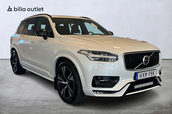 Volvo XC90 8 of 30
