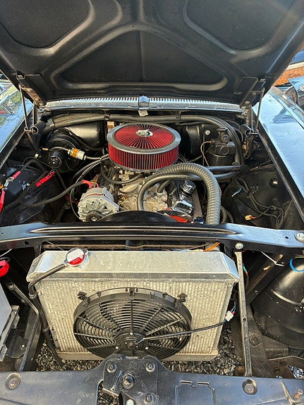 Cadillac Limousine 6 of 7