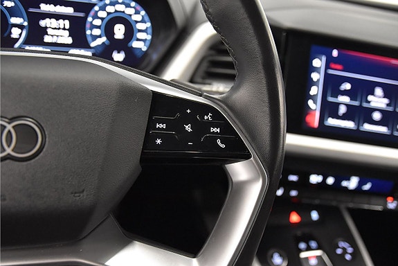 Audi Q4 e-tron 11 of 19