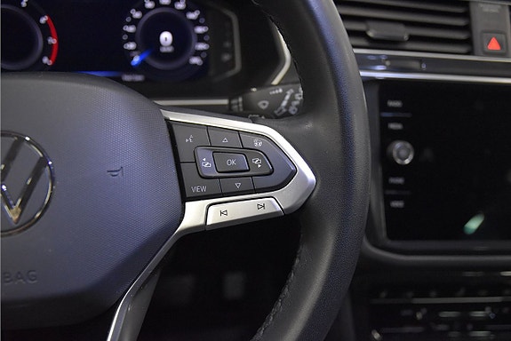 Volkswagen Tiguan 11 of 21
