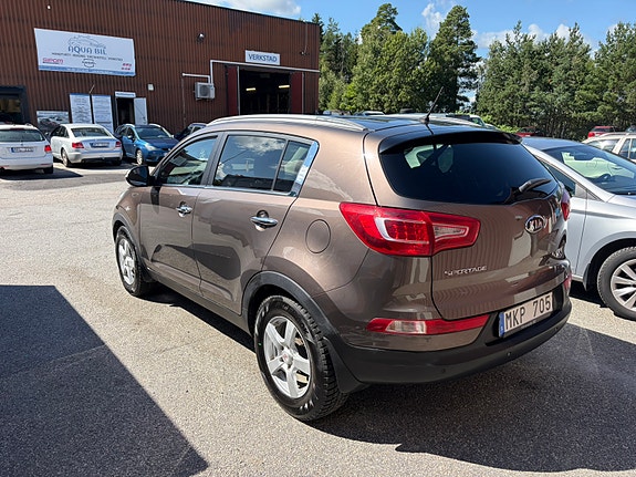 Kia Sportage 2 of 10