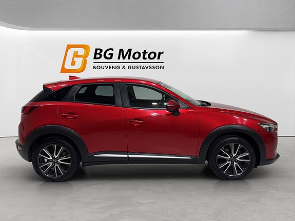 Mazda CX-3 3 of 5