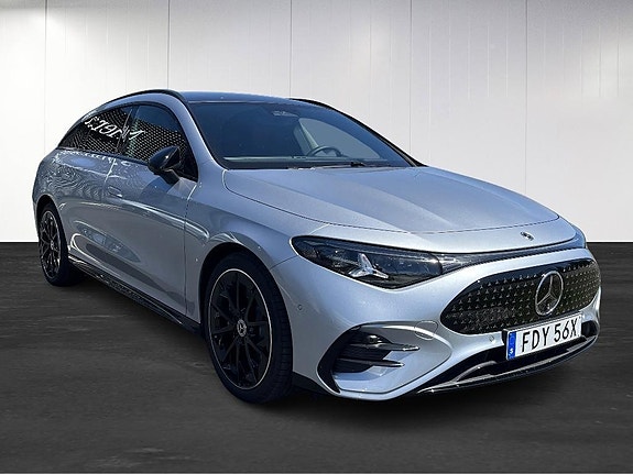 Mercedes-Benz CLA350 2 of 5