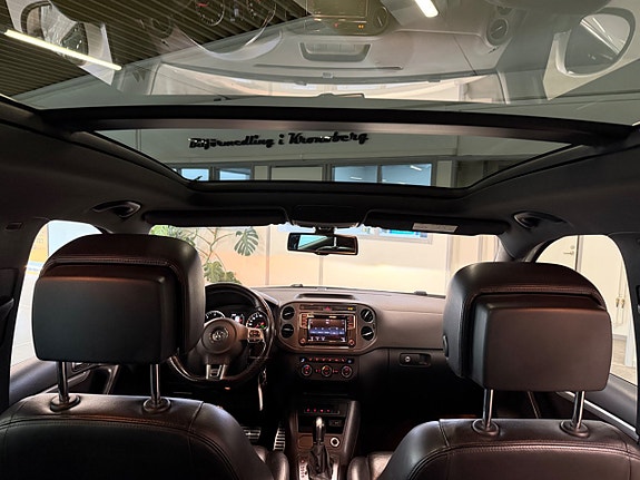 Volkswagen Tiguan 8 of 18