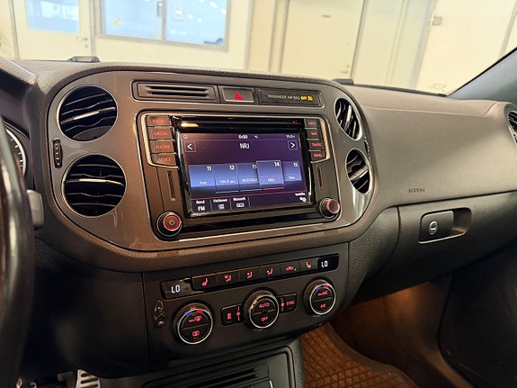 Volkswagen Tiguan 16 of 18