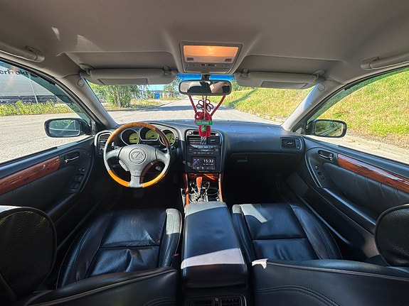 Lexus GS430 4 of 5