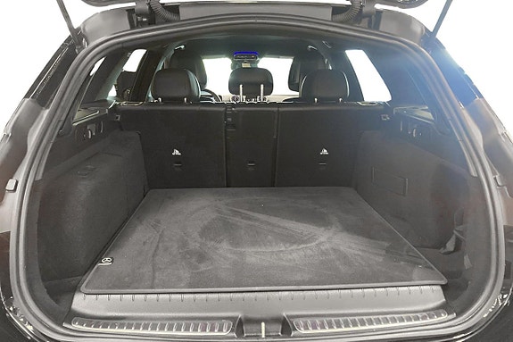 Mercedes-Benz C300 11 of 20