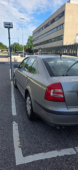 Skoda Octavia 3 of 5