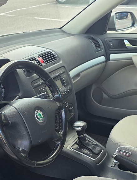 Skoda Octavia 5 of 5