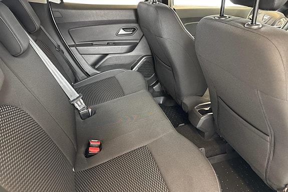 Dacia Duster 11 of 14