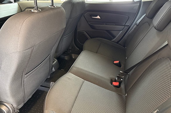 Dacia Duster 12 of 14