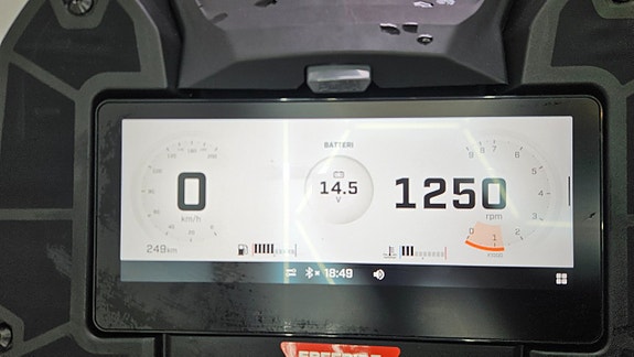 Ski-Doo Freeride 146" 850 Etec Turbo R Demo 6 of 6