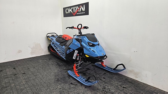 Ski-Doo Freeride 146" 850 Etec Turbo R Demo