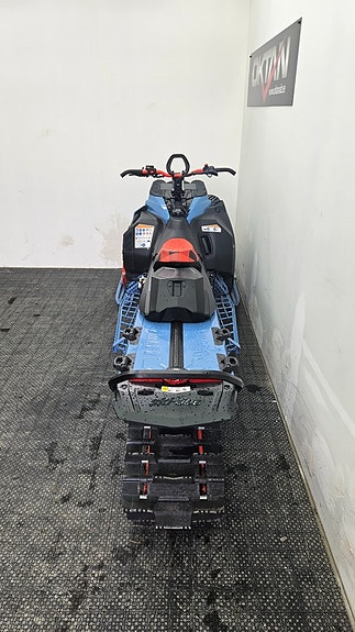 Ski-Doo Freeride 146" 850 Etec Turbo R Demo 3 of 6