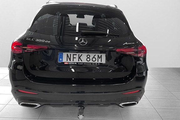 Mercedes-Benz GLC300 de 6 of 22