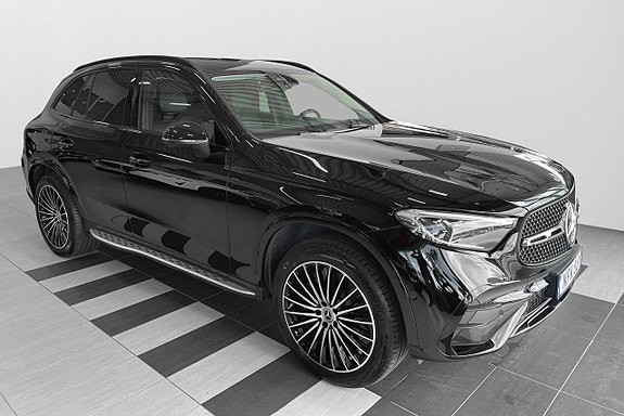 Mercedes-Benz GLC300 de 9 of 22
