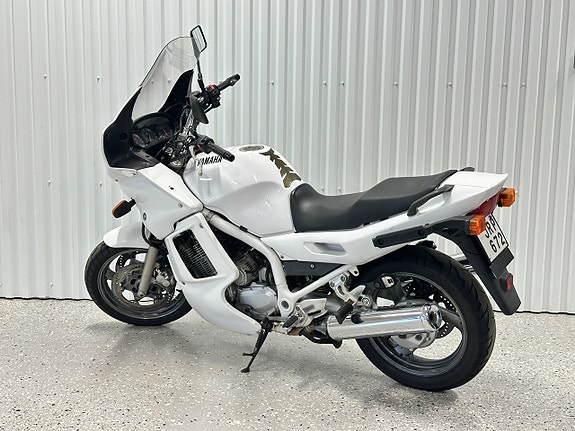 Yamaha XJ900S 84 HK Nyservad Nybesiktigad 5 of 14