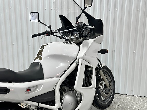 Yamaha XJ900S 84 HK Nyservad Nybesiktigad 11 of 14