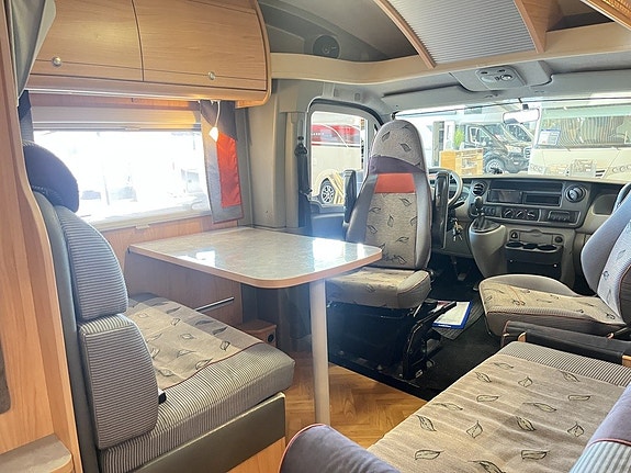 Bürstner DELFIN T695 (TRUMA+Litium+Solcell+3 500kg) 10 of 25