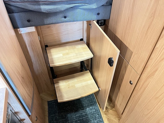 Bürstner DELFIN T695 (TRUMA+Litium+Solcell+3 500kg) 20 of 25
