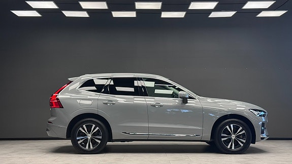 Volvo XC60 4 of 5