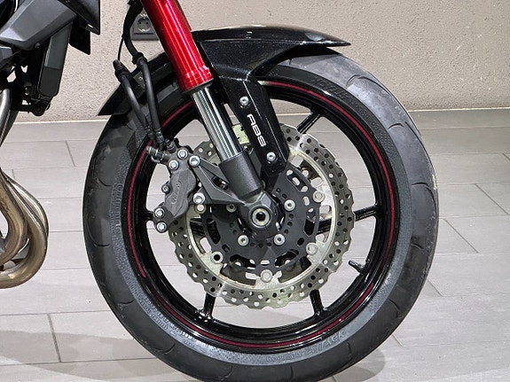 Kawasaki Z800 SUGOMI EDITION *AKRA-BLÅS* 5 of 7