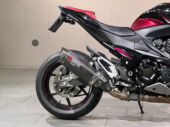 Kawasaki Z800 SUGOMI EDITION *AKRA-BLÅS* 4 of 7