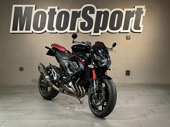 Kawasaki Z800 SUGOMI EDITION *AKRA-BLÅS* 6 of 7