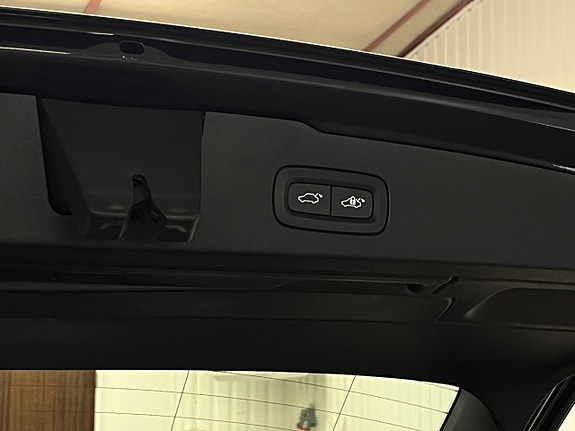 Volvo V60 21 of 25