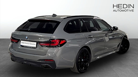 BMW 540i 2 of 5