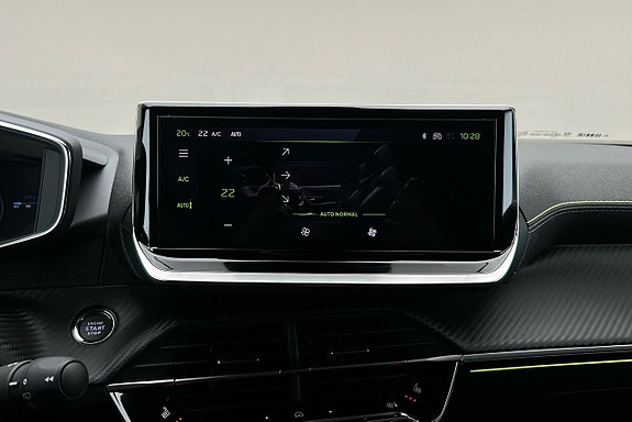 Peugeot 2008 16 of 24